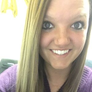 Meet your Posher, Brittney